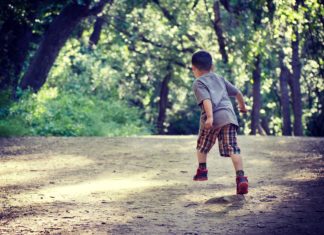 How to encourage independent play