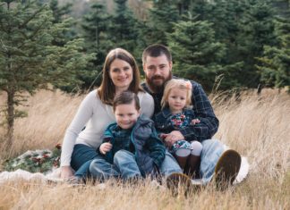Tips to Making Your Holiday Greeting Cards