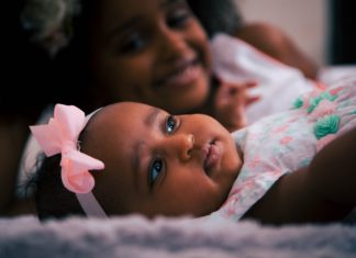 Making the Transition From Breastmilk to Formula Easy